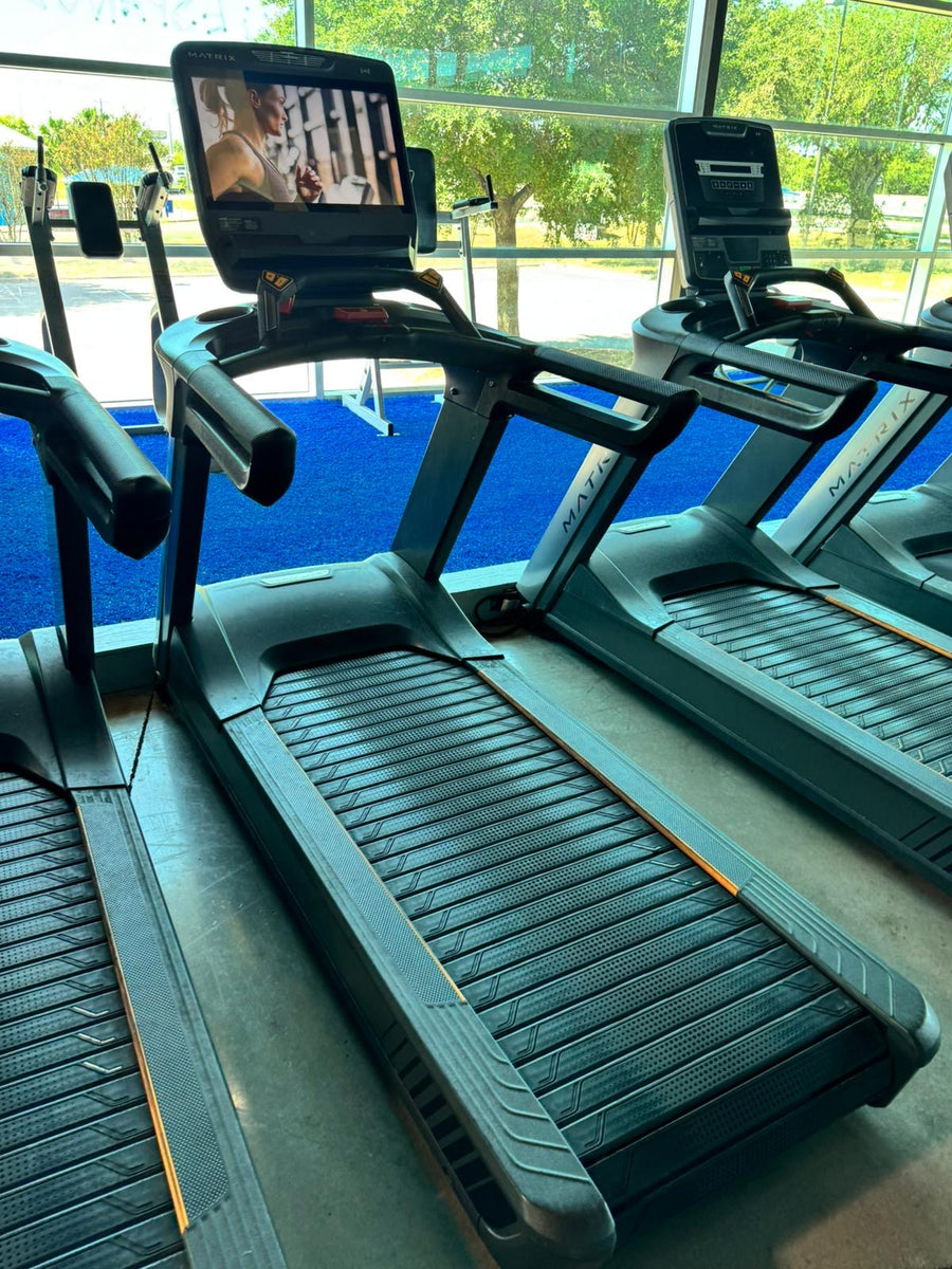 Slat Belt Treadmills With Rubber Slats True Fitness Vapor Series