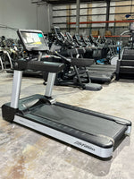 Life Fitness Integrity Treadmill w/ SE3HD Console - Buy & Sell Fitness