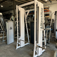 Nautilus Vertical Smith Machine