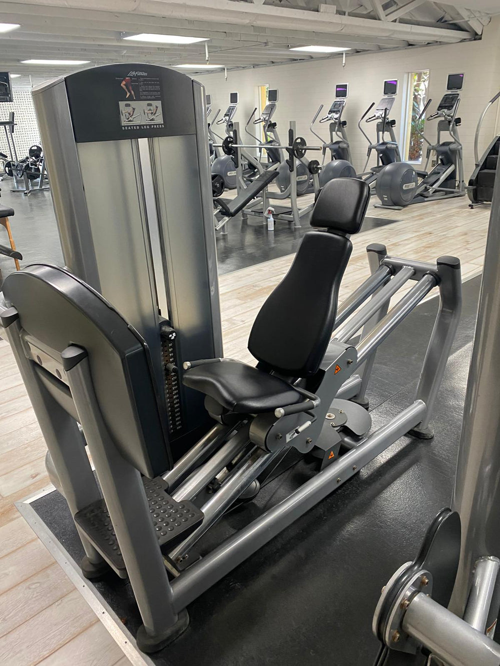 Life Fitness Signature Series Leg Press - Buy & Sell Fitness