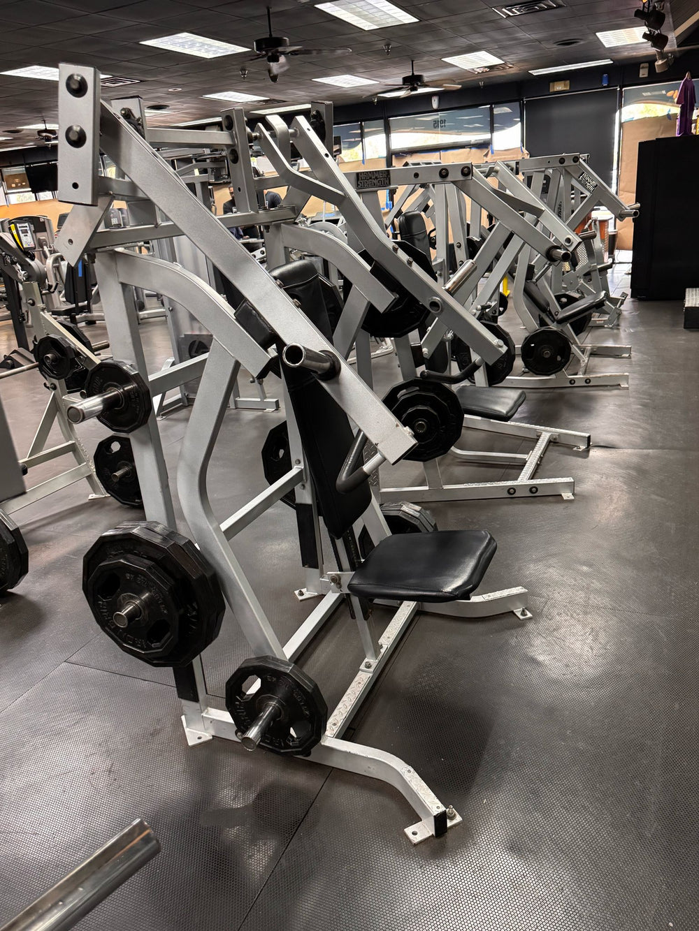 Hammer Strength Plate Loaded Incline Chest Press