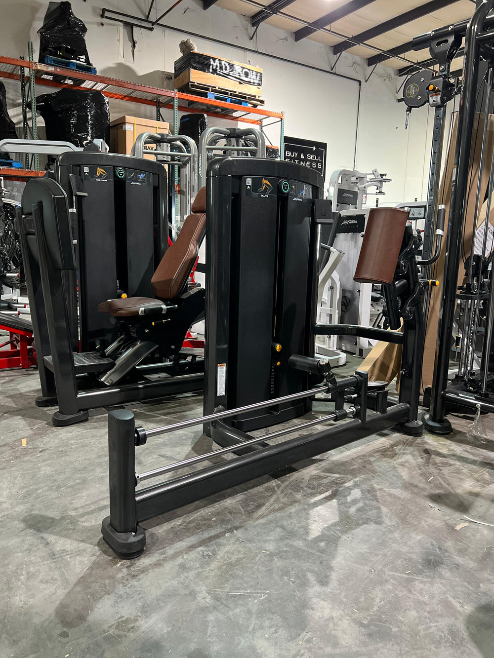 Life Fitness Insignia Series Glute - Buy & Sell Fitness
