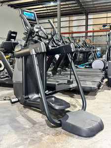 Precor AMT P65 AMT Open Stride w/ P62 Console