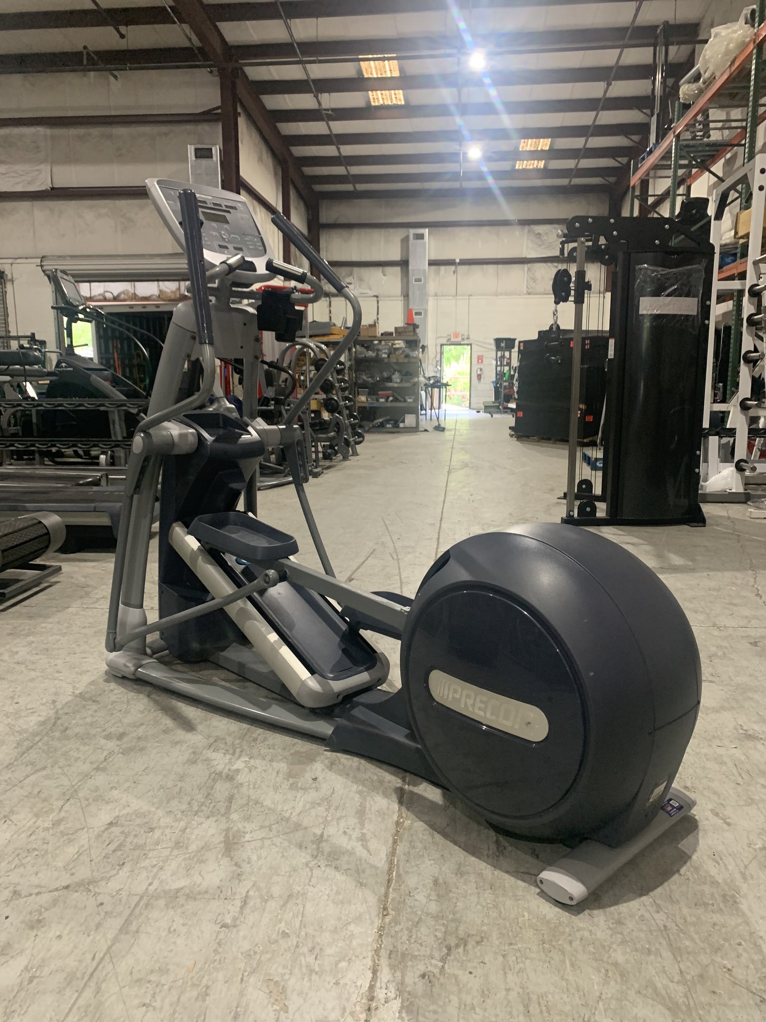 Precor EFX 835 Elliptical w P30 Console Total Body Refurbished Buy Sell Fitness