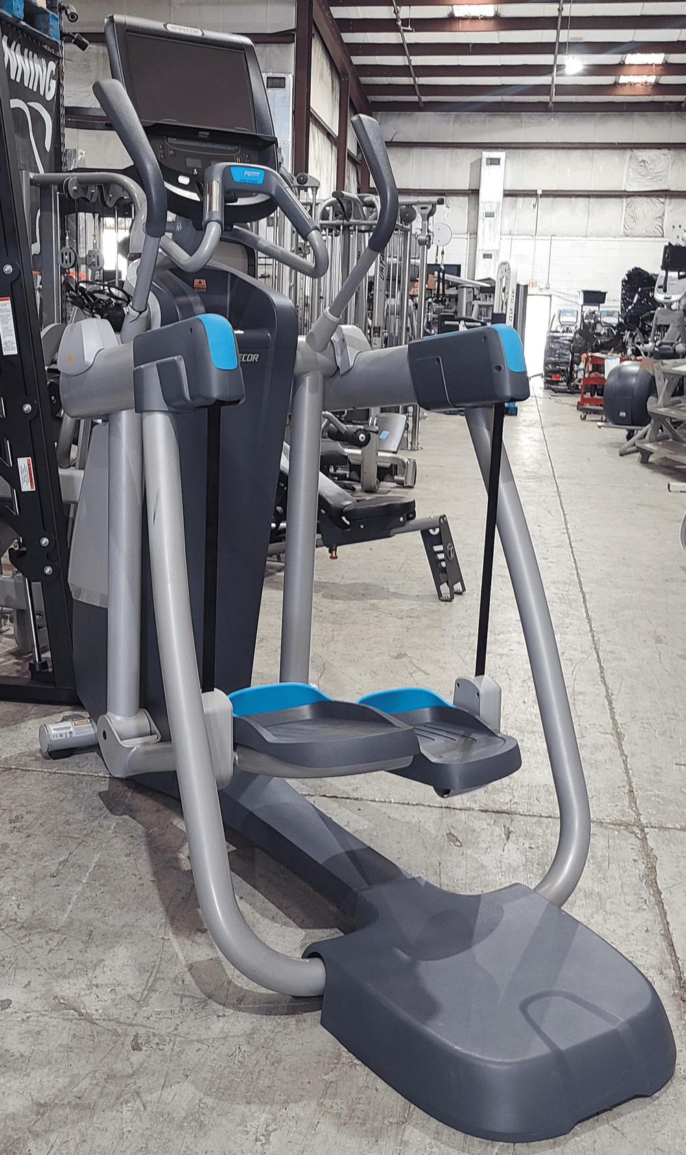 Precor AMT 885 Open Stride W/ p82 Console - Refurbished - Buy & Sell Fitness